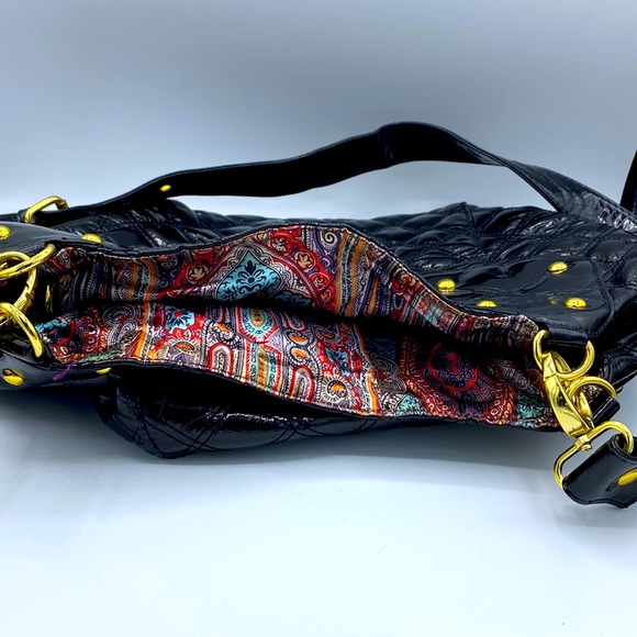 Big Buddah Quilt Pattern Faux Leather Shoulder Bag - Picture 3 of 3